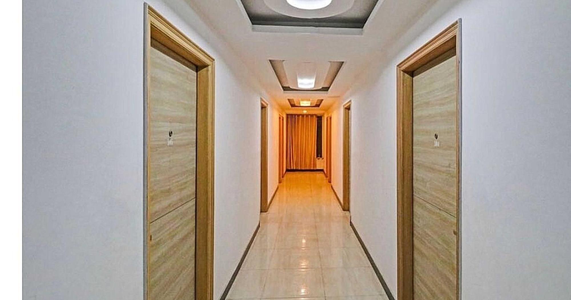 Super Hotel O Mahal Νέο Δελχί Εξωτερικό φωτογραφία