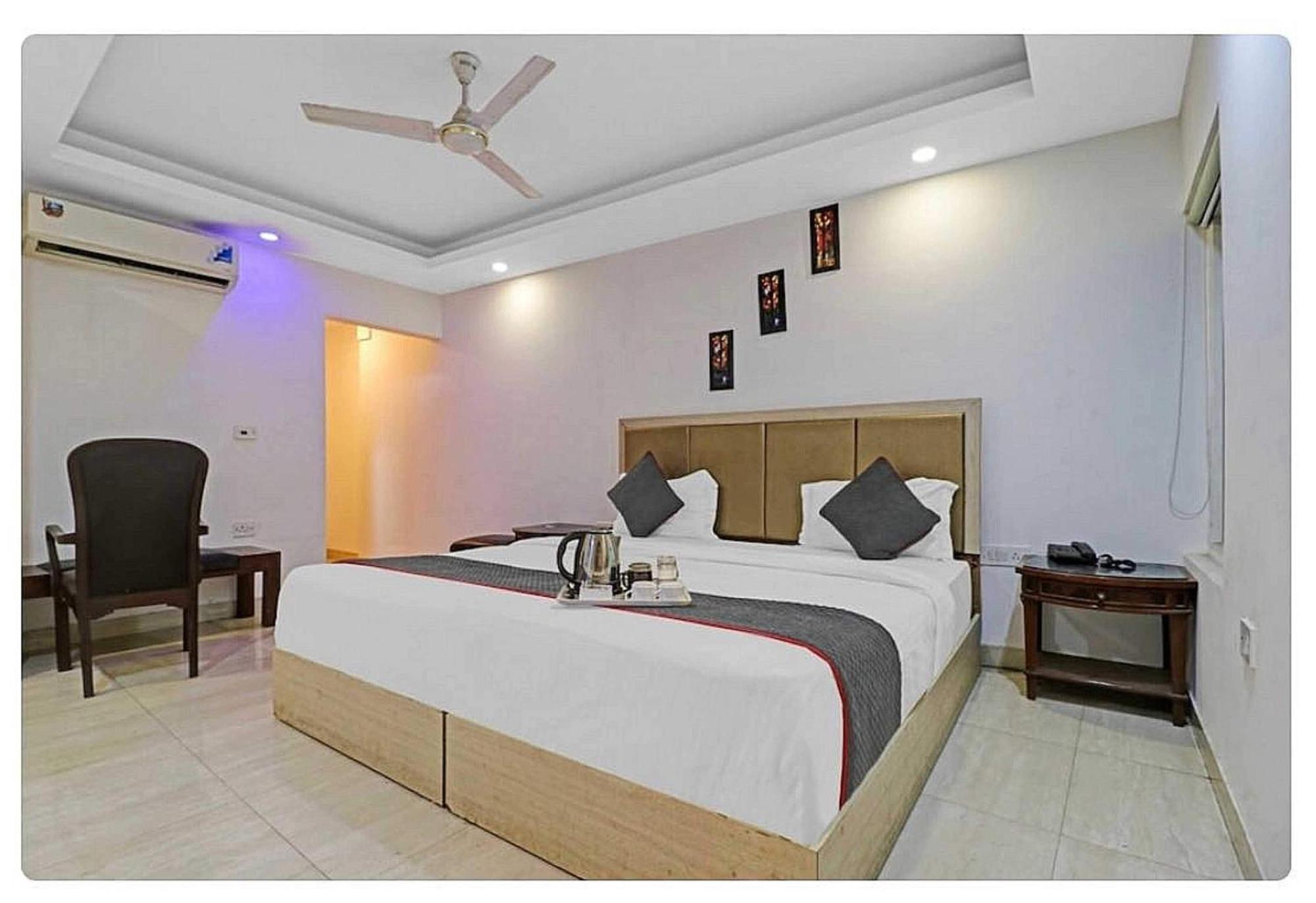 Super Hotel O Mahal Νέο Δελχί Εξωτερικό φωτογραφία