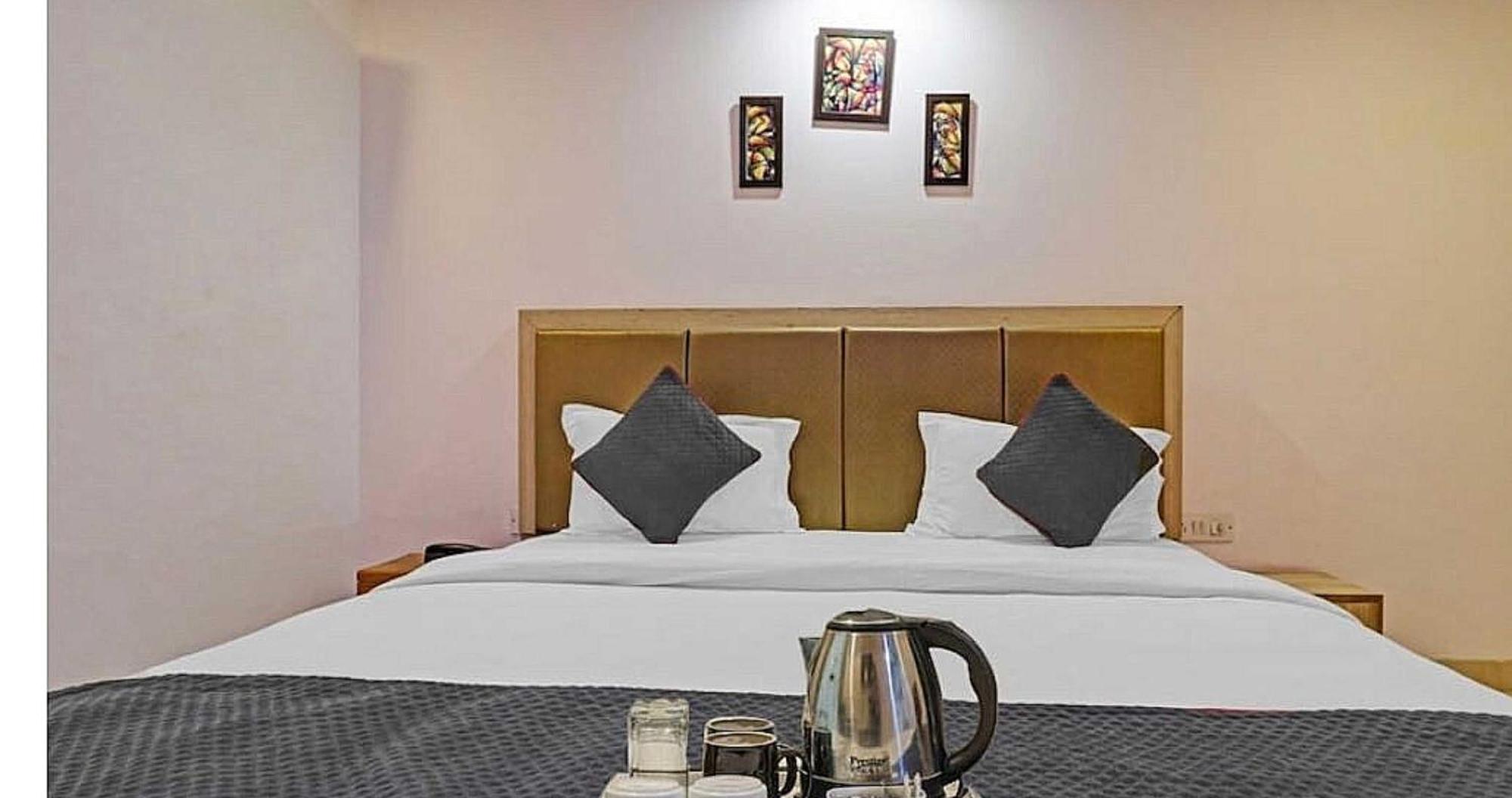Super Hotel O Mahal Νέο Δελχί Εξωτερικό φωτογραφία