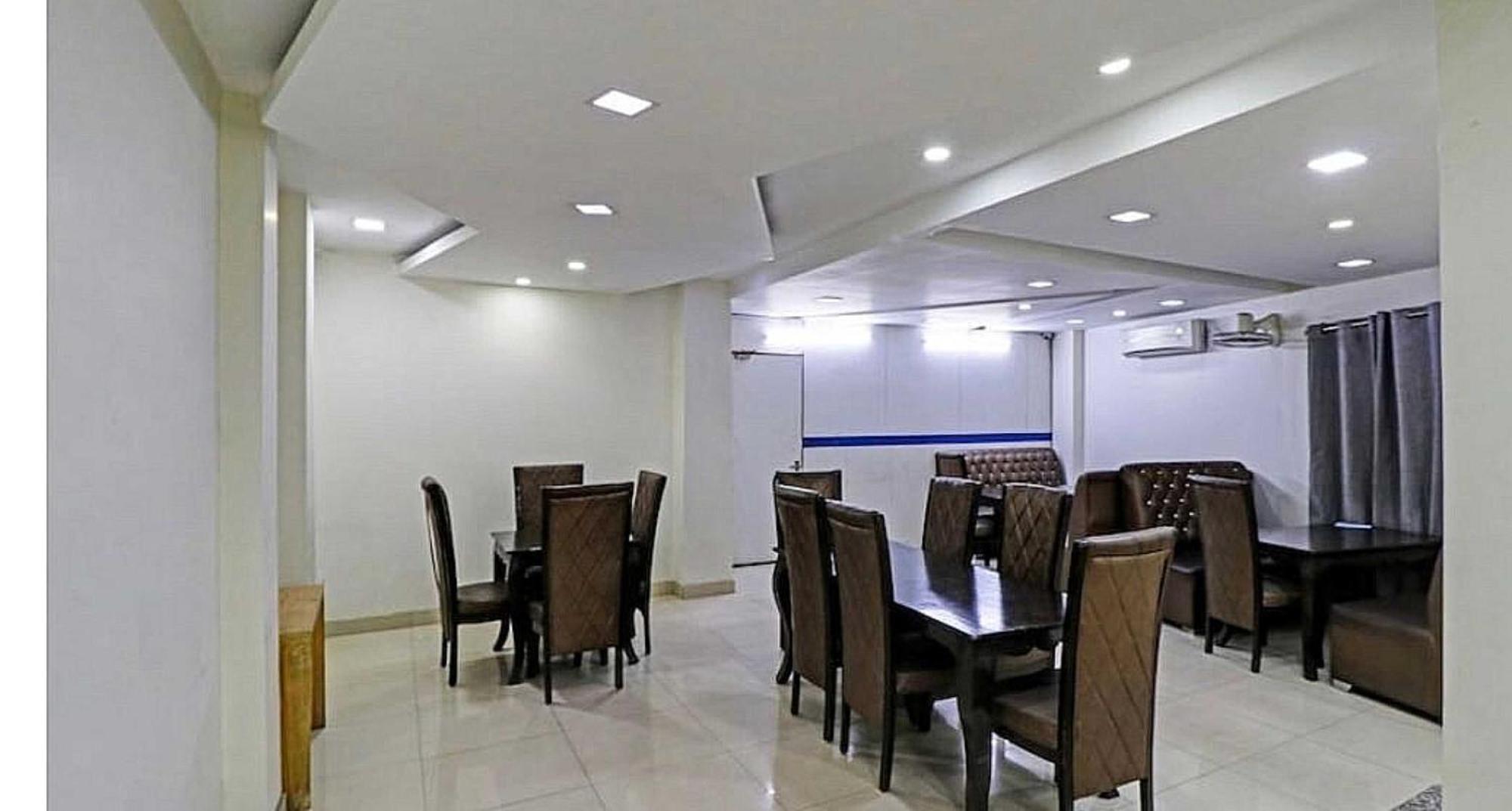Super Hotel O Mahal Νέο Δελχί Εξωτερικό φωτογραφία